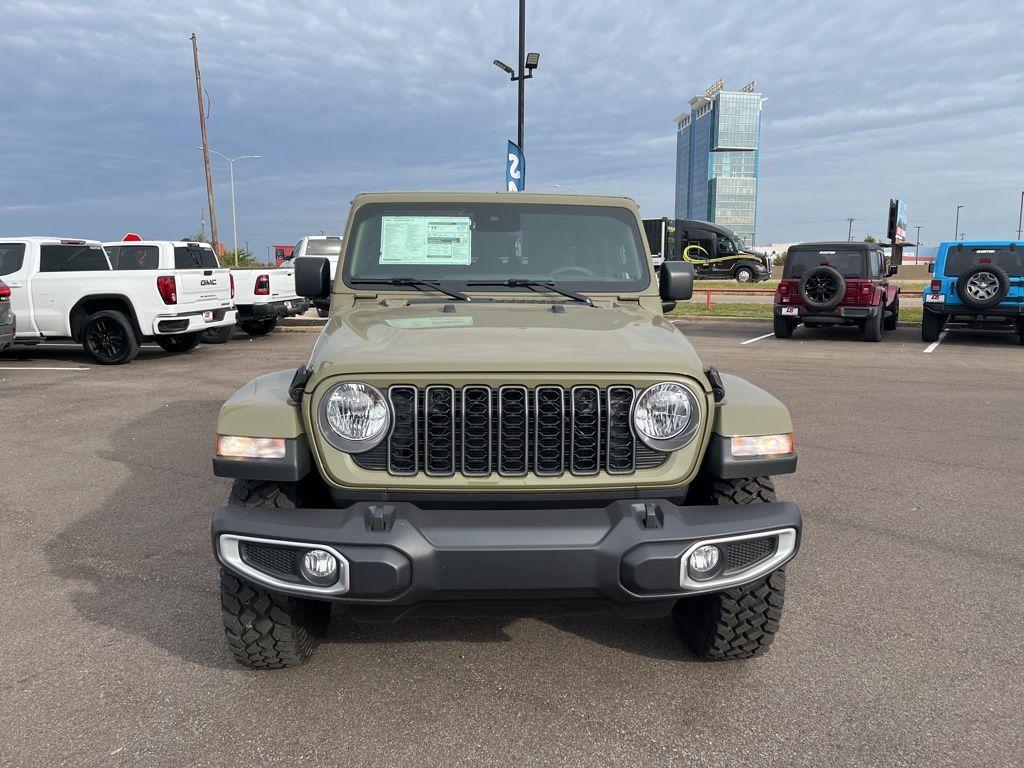 new 2025 Jeep Gladiator car, priced at $41,999