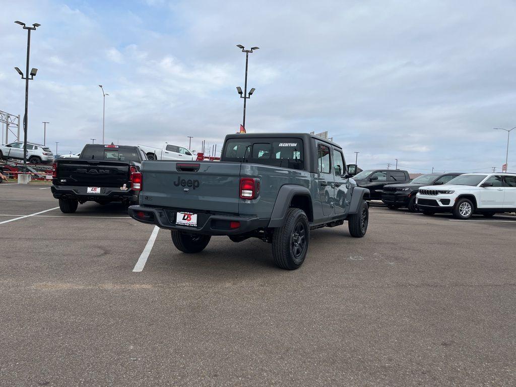 new 2026 Jeep Gladiator car, priced at $42,032