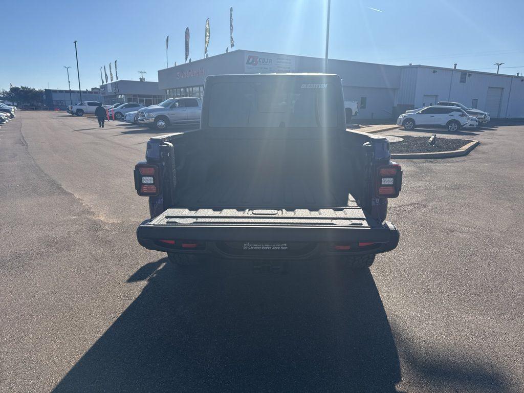 new 2026 Jeep Gladiator car, priced at $57,740
