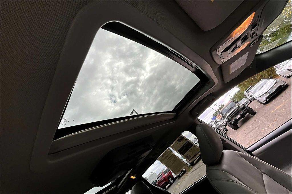 2020 Celestial Silver Metallic Toyota Sienna