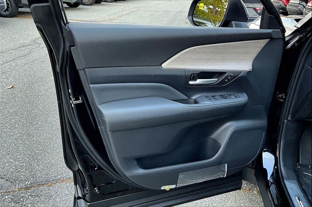 new 2026 Toyota Grand Highlander car, priced at $60,627