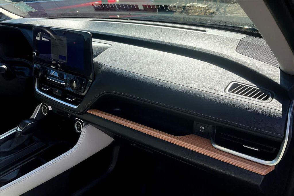 used 2024 Toyota Grand Highlander car, priced at $49,492