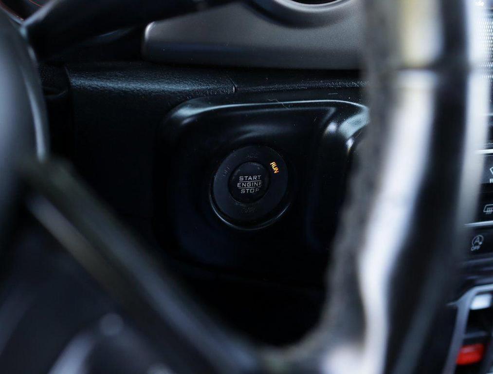 used 2021 Jeep Gladiator car, priced at $25,977