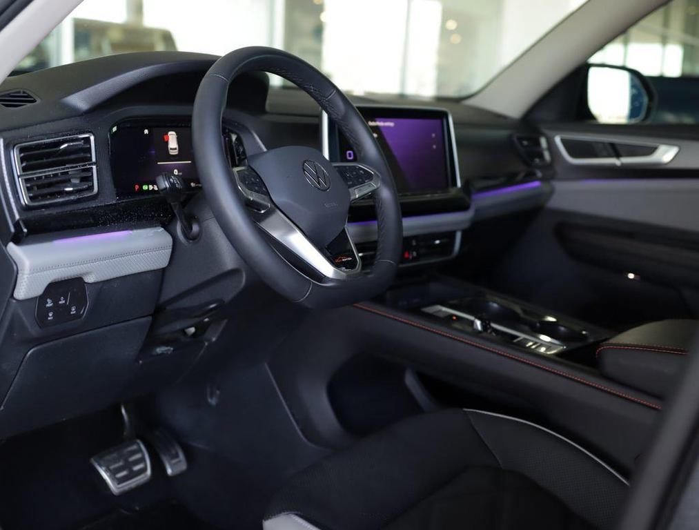 used 2024 Volkswagen Atlas car, priced at $36,970