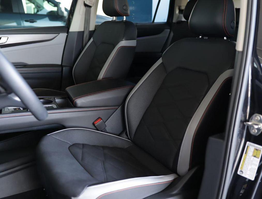 used 2024 Volkswagen Atlas car, priced at $36,970