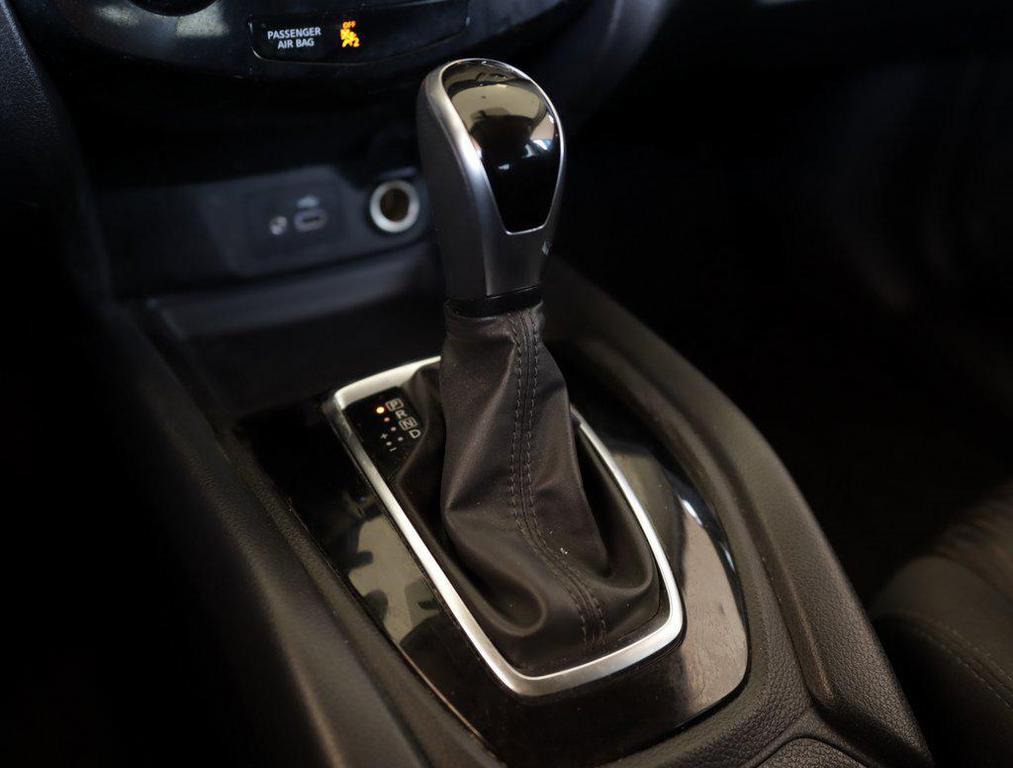 used 2020 Nissan Rogue car, priced at $18,777