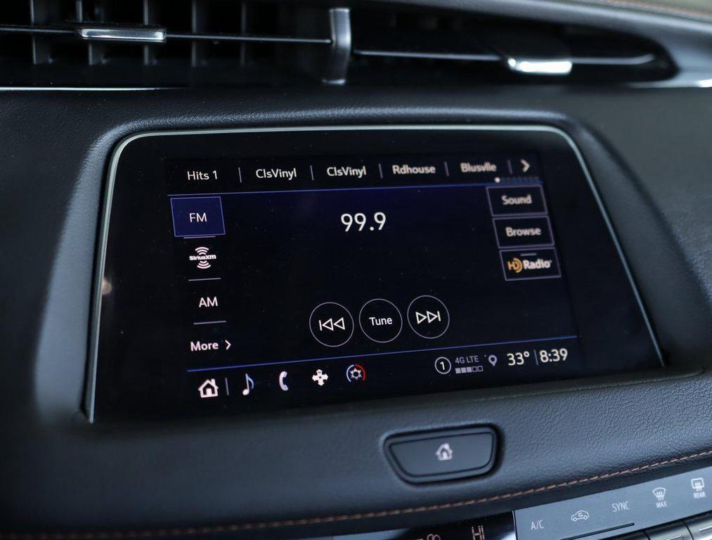 used 2023 Cadillac XT4 car, priced at $32,970