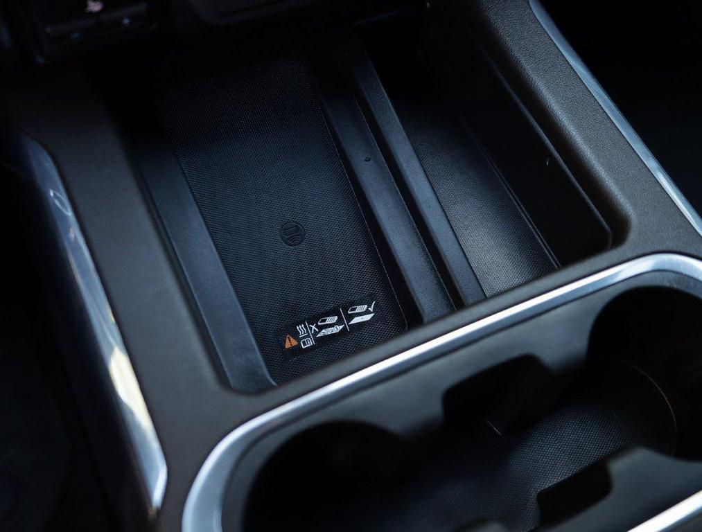 used 2019 Chevrolet Silverado 1500 car, priced at $27,613