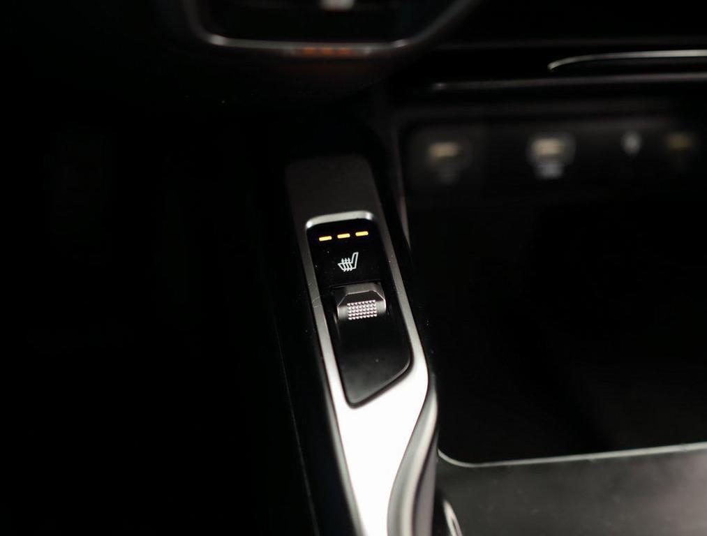 used 2023 Kia Sorento car, priced at $24,777