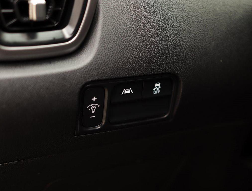 used 2023 Kia Sorento car, priced at $24,777