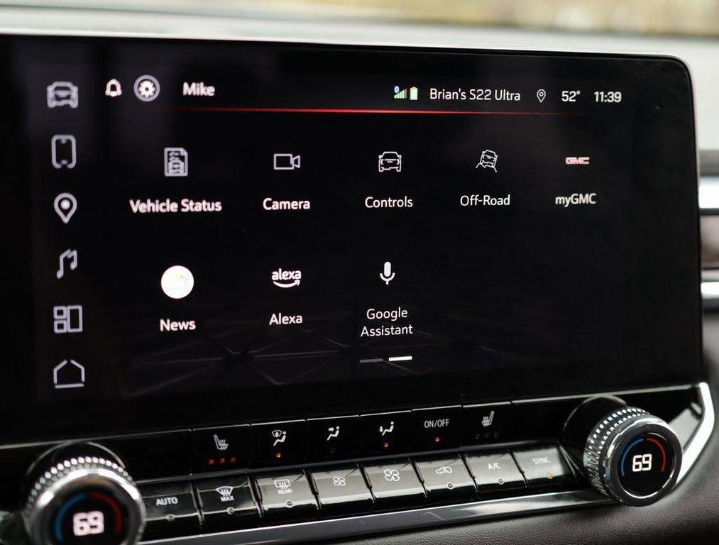 used 2023 GMC Canyon car, priced at $35,777