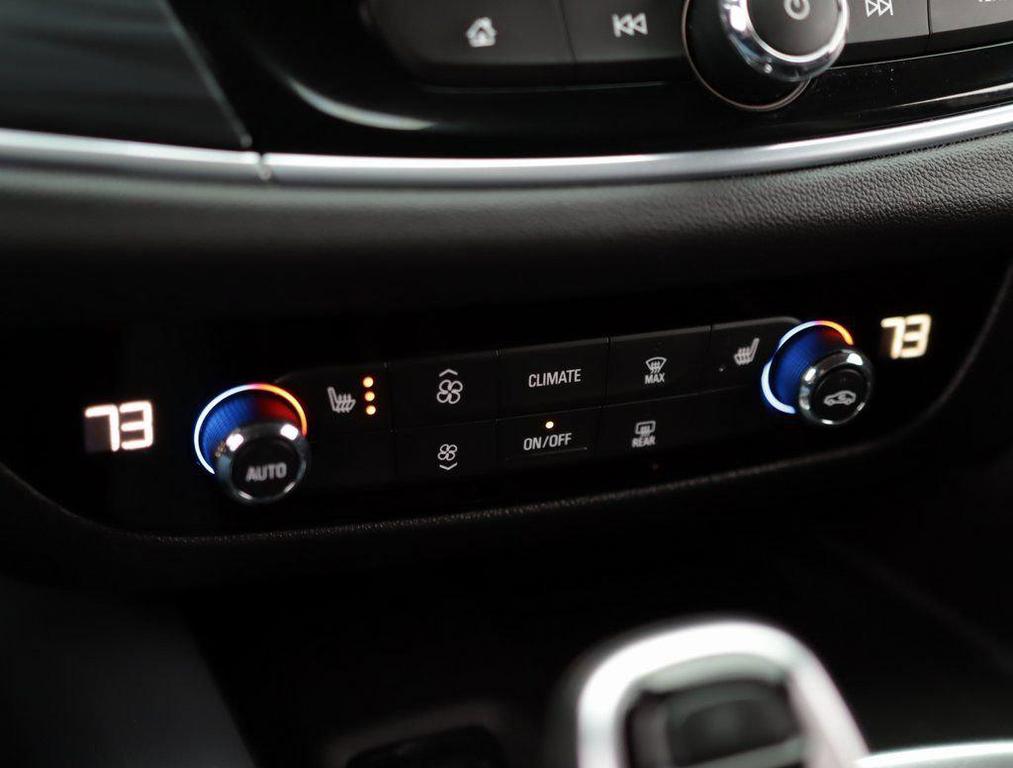 used 2021 Buick Enclave car, priced at $25,200