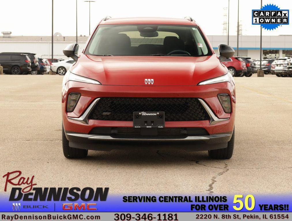 used 2025 Buick Envision car, priced at $31,970