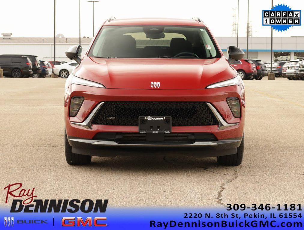 used 2025 Buick Envision car, priced at $31,970