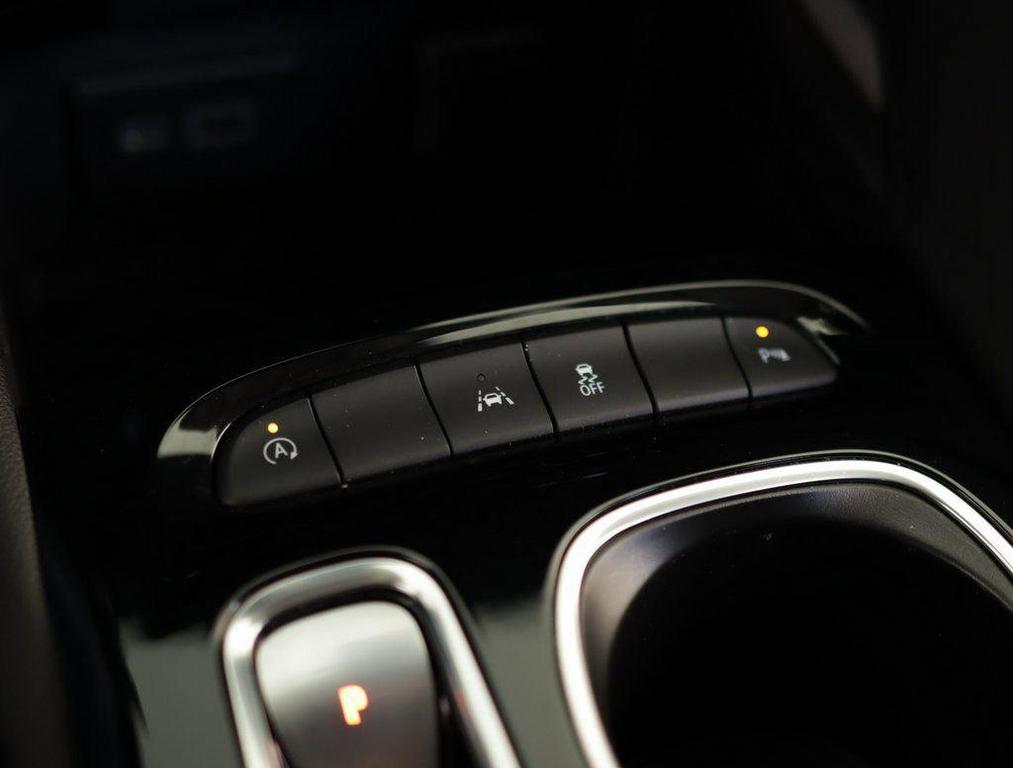 used 2023 Buick Envision car, priced at $27,970