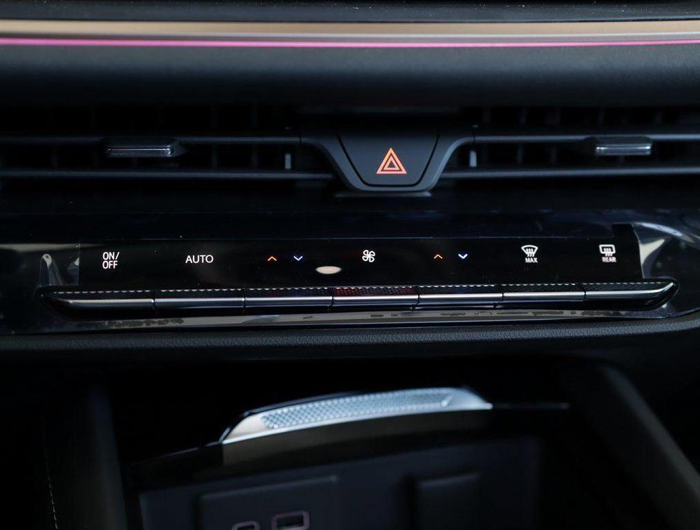 new 2026 Buick Envision car, priced at $46,600