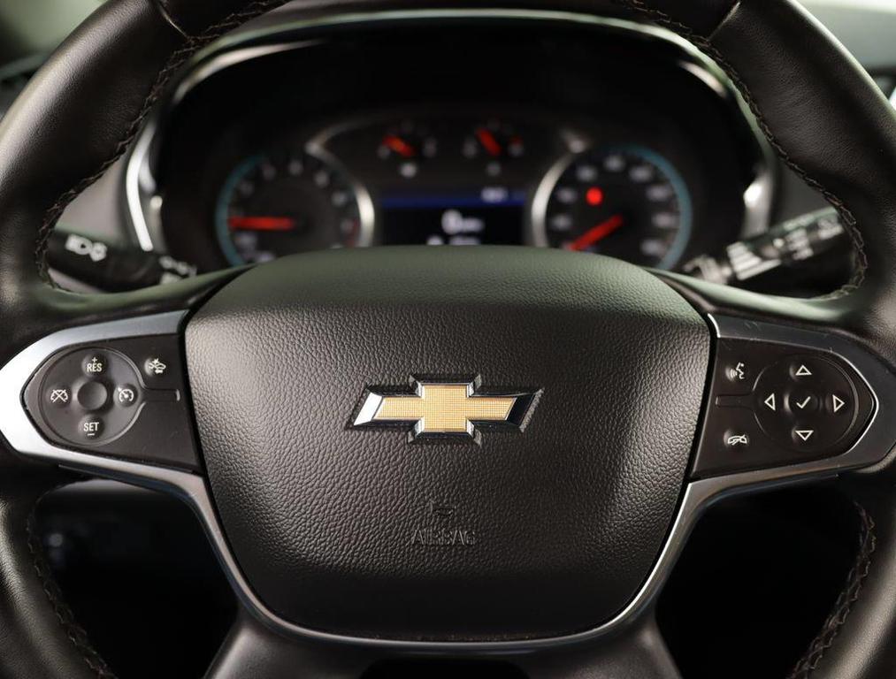 used 2023 Chevrolet Traverse car, priced at $27,079