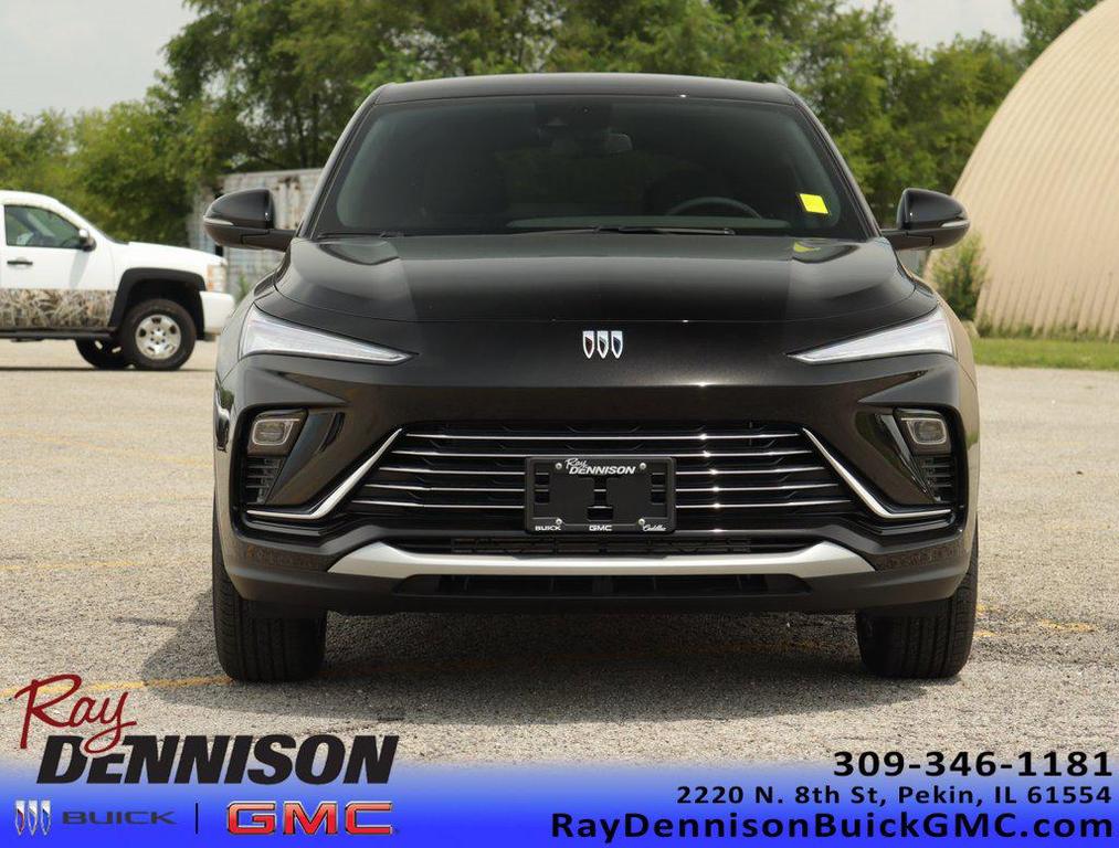 new 2025 Buick Envista car, priced at $25,280