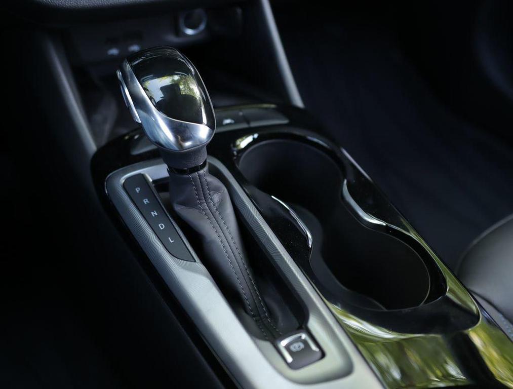 new 2026 Buick Envista car, priced at $29,665