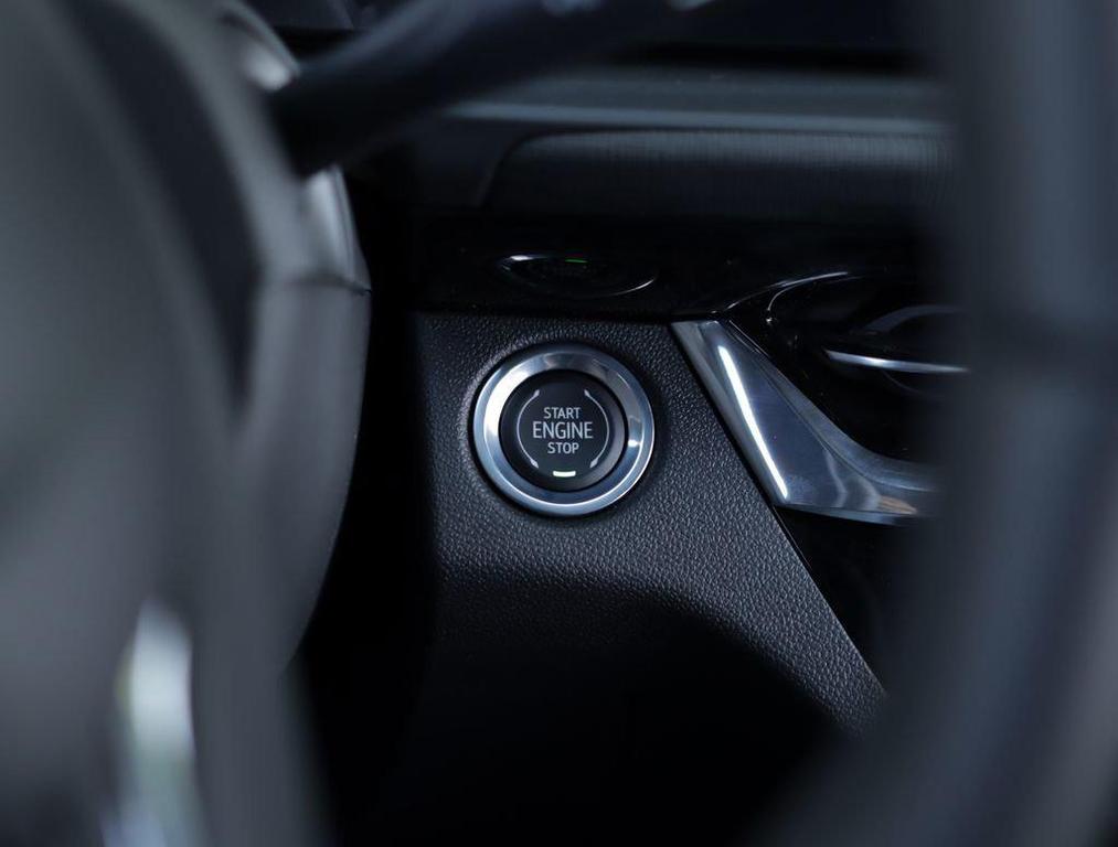 new 2026 Buick Envista car, priced at $29,665