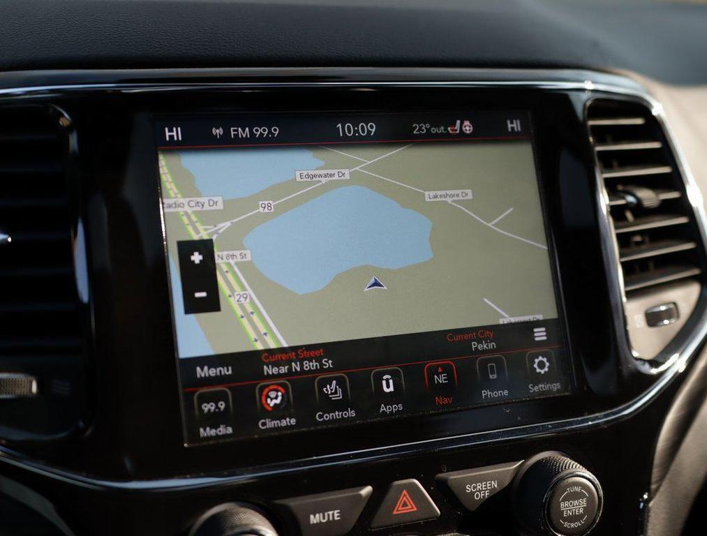 used 2022 Jeep Grand Cherokee car, priced at $25,970