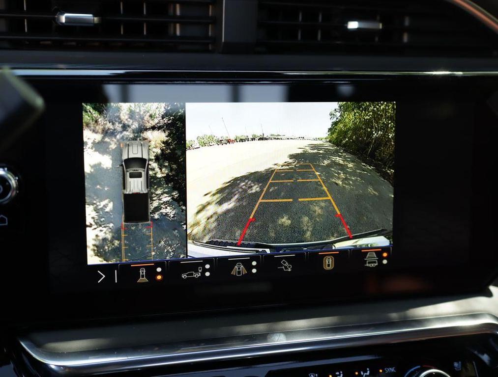 new 2026 GMC Sierra 2500 car, priced at $92,090
