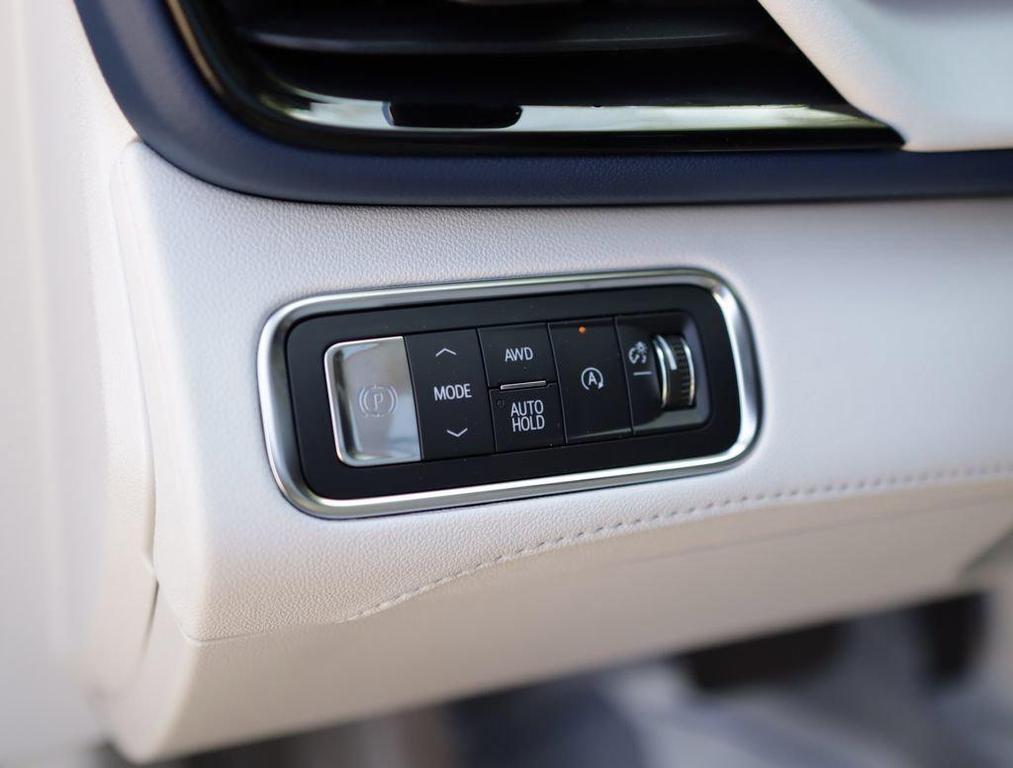 new 2026 Buick Enclave car, priced at $61,255