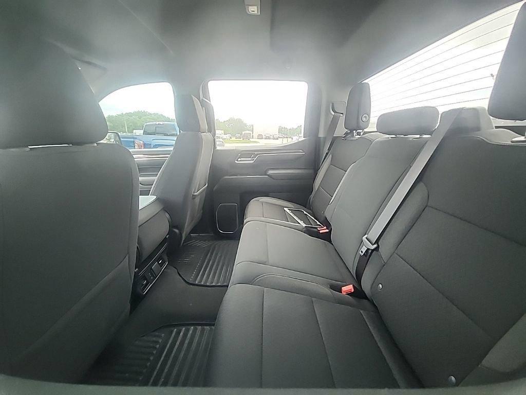 used 2023 Chevrolet Silverado 1500 car, priced at $33,221