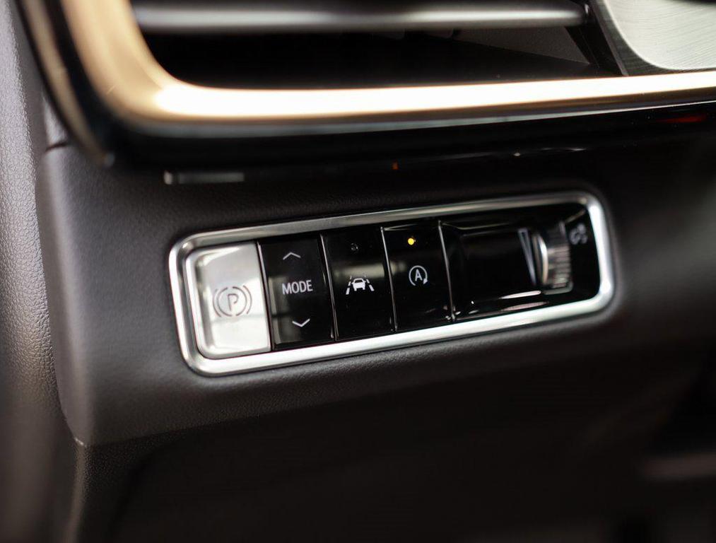 new 2026 Buick Envision car, priced at $50,820