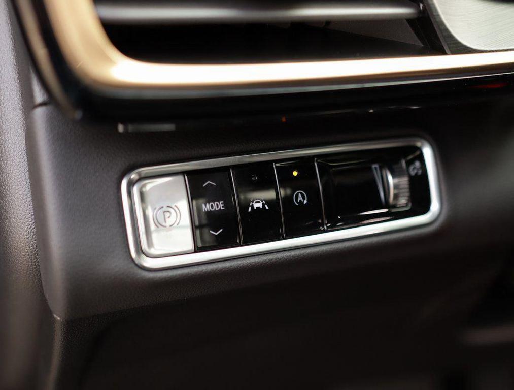 new 2026 Buick Envision car, priced at $50,420