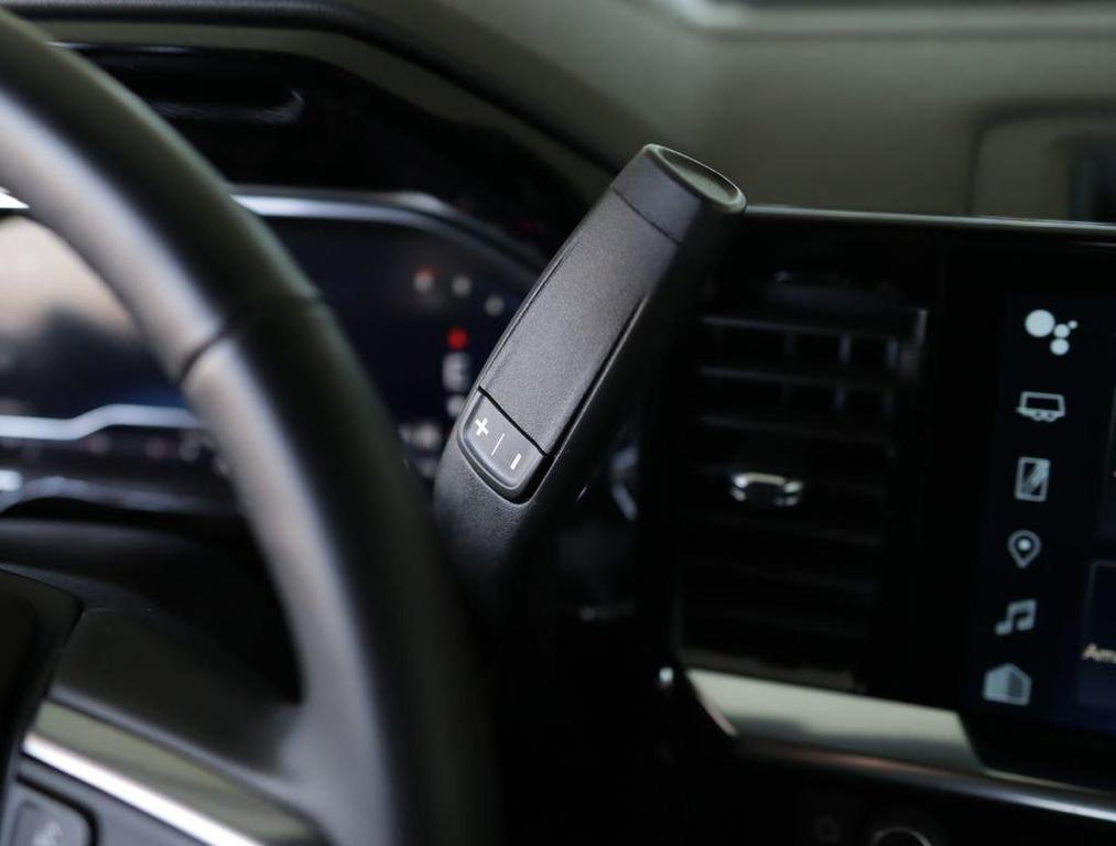 used 2024 Chevrolet Silverado 1500 car, priced at $38,970