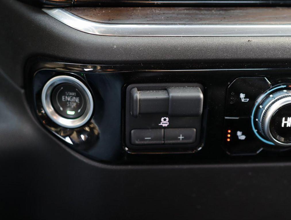 used 2025 GMC Sierra 1500 car, priced at $42,777