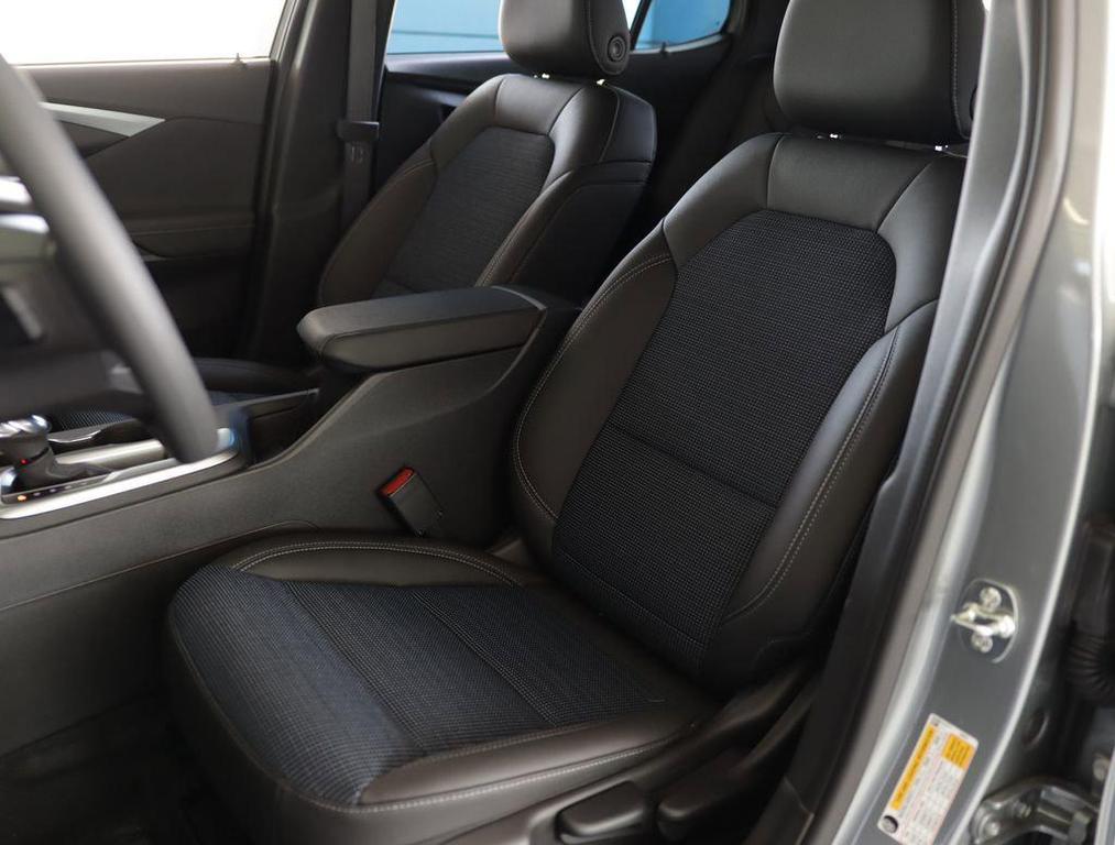 new 2026 Buick Envista car, priced at $24,740