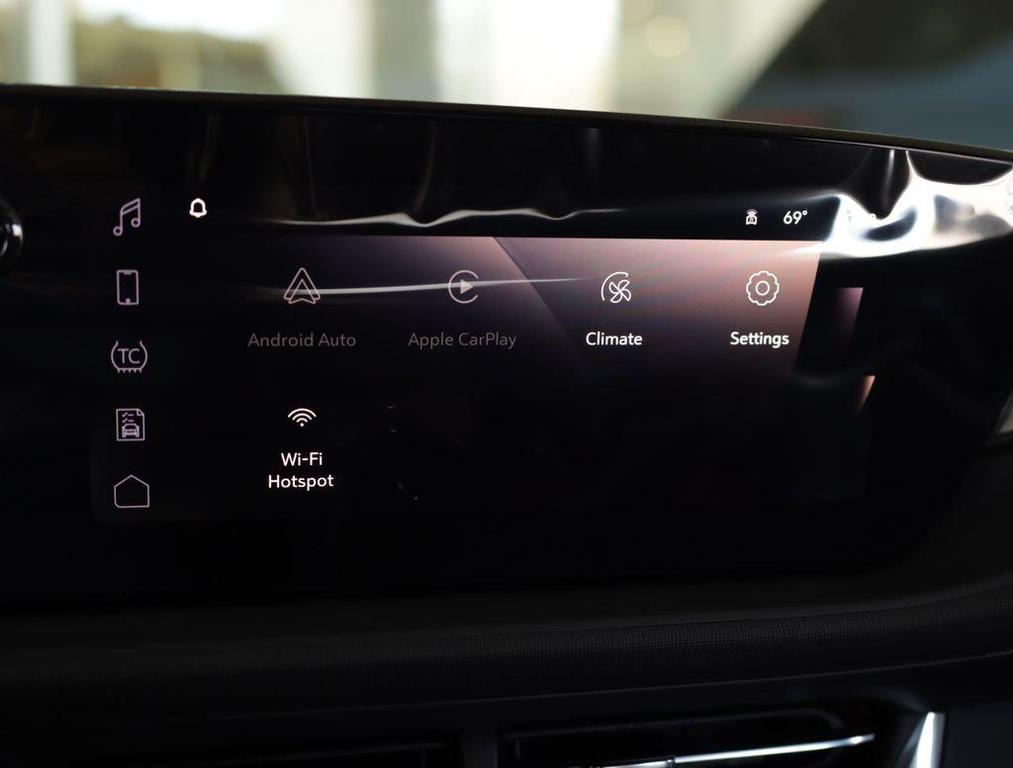 new 2026 Buick Envista car, priced at $25,190