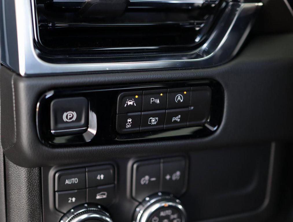 new 2026 GMC Yukon XL car, priced at $93,655