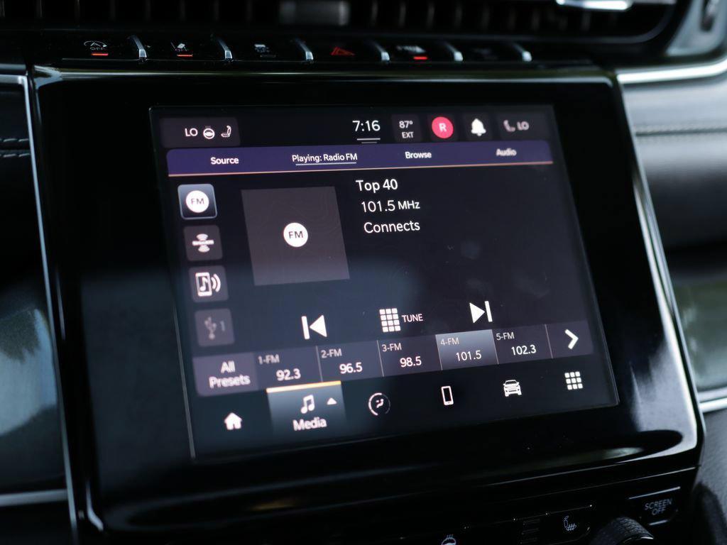 used 2022 Jeep Grand Cherokee L car, priced at $25,608