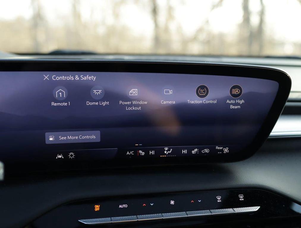 used 2025 Buick Enclave car, priced at $47,970