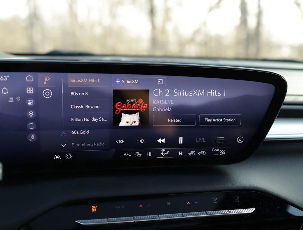 used 2025 Buick Enclave car, priced at $47,970