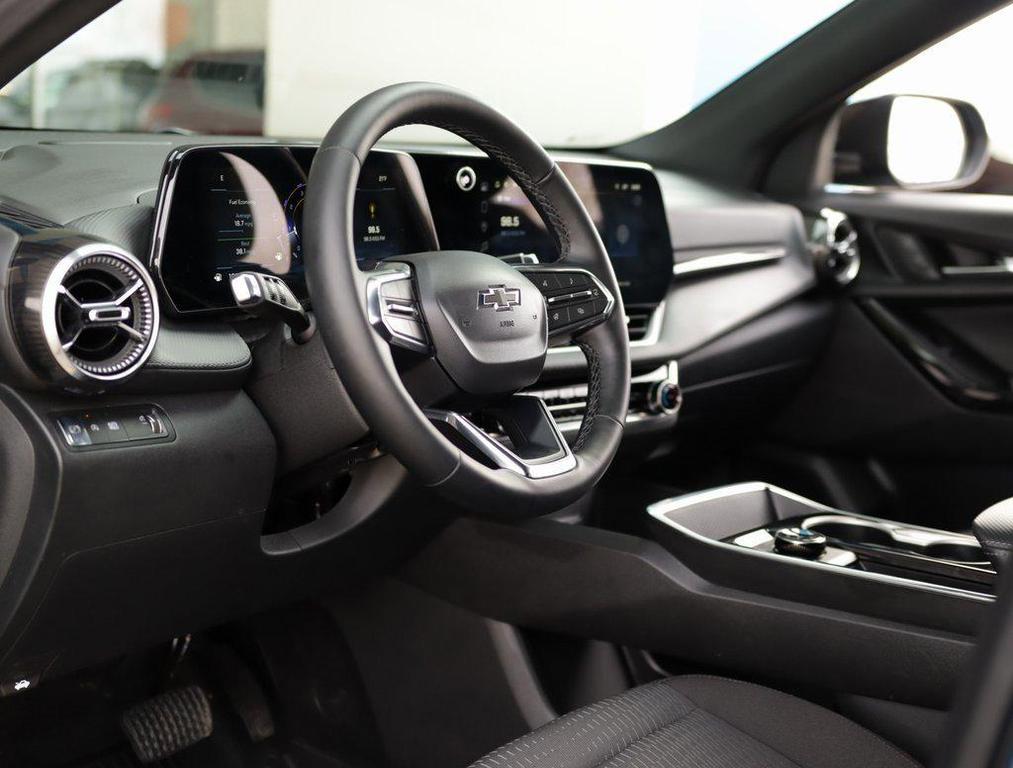 used 2026 Chevrolet Equinox car, priced at $27,970