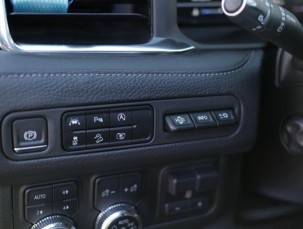 used 2023 GMC Yukon car, priced at $66,970