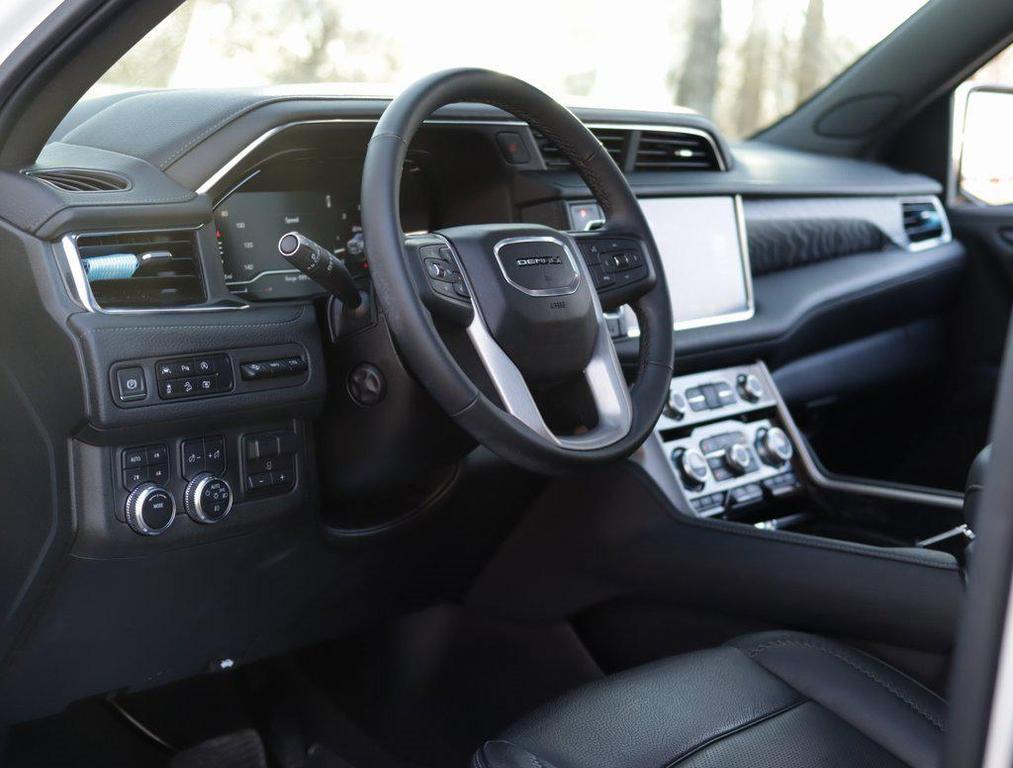 used 2023 GMC Yukon car, priced at $66,970