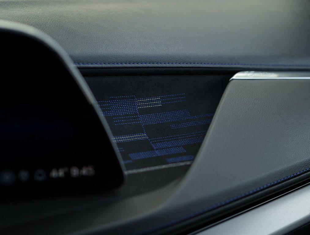 used 2024 Cadillac XT4 car, priced at $36,497