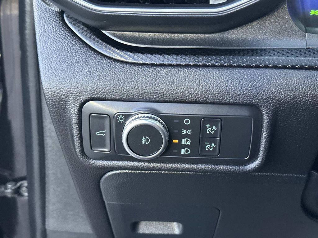 used 2022 Ford Explorer car, priced at $40,971