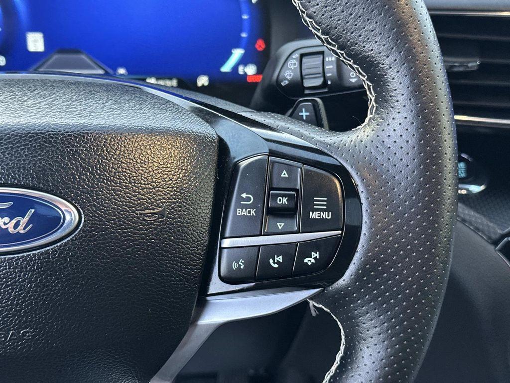 used 2022 Ford Explorer car, priced at $40,971