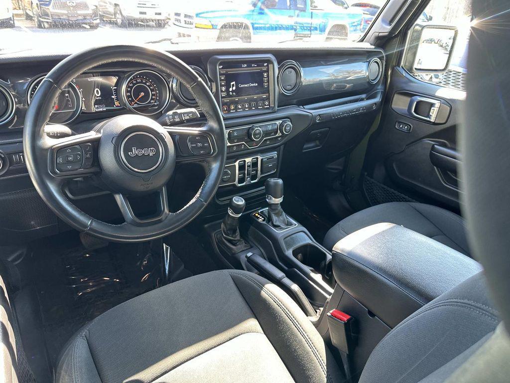 used 2021 Jeep Wrangler Unlimited car, priced at $23,321