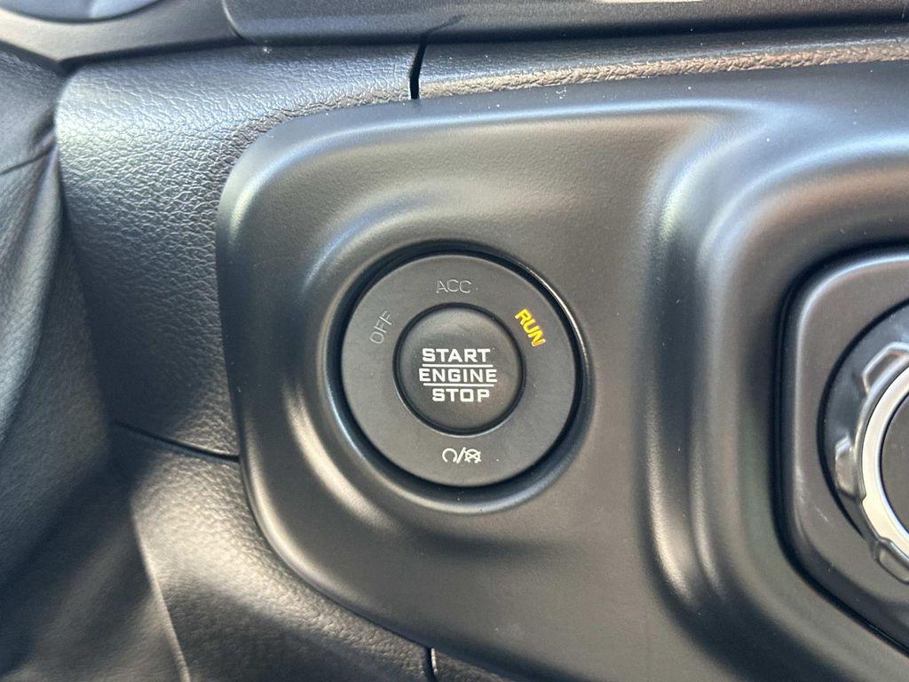 used 2021 Jeep Wrangler Unlimited car, priced at $23,321