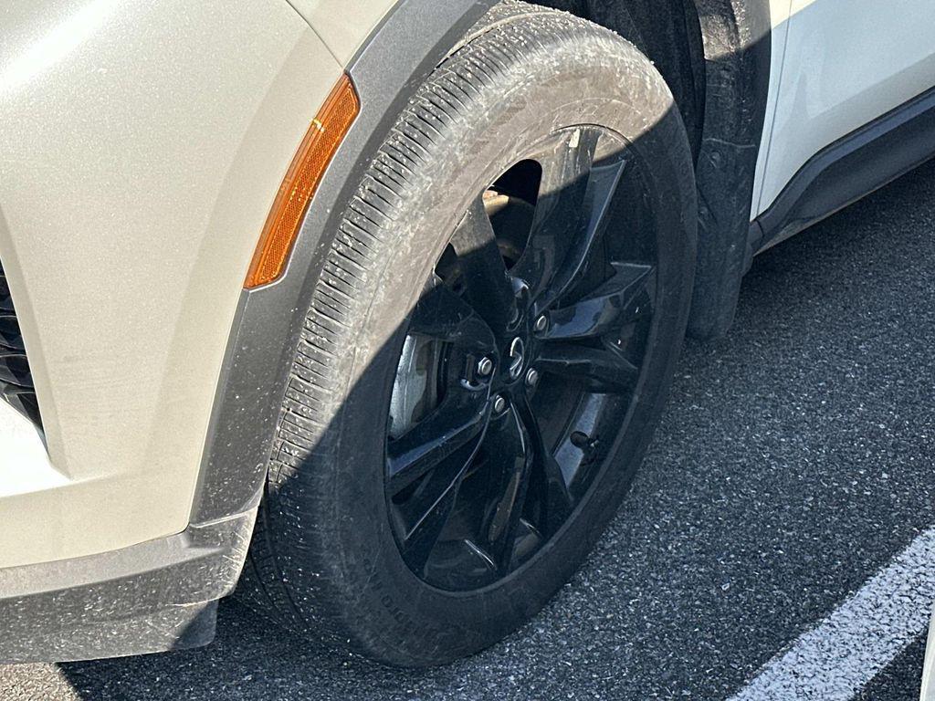 used 2025 INFINITI QX60 car, priced at $43,931