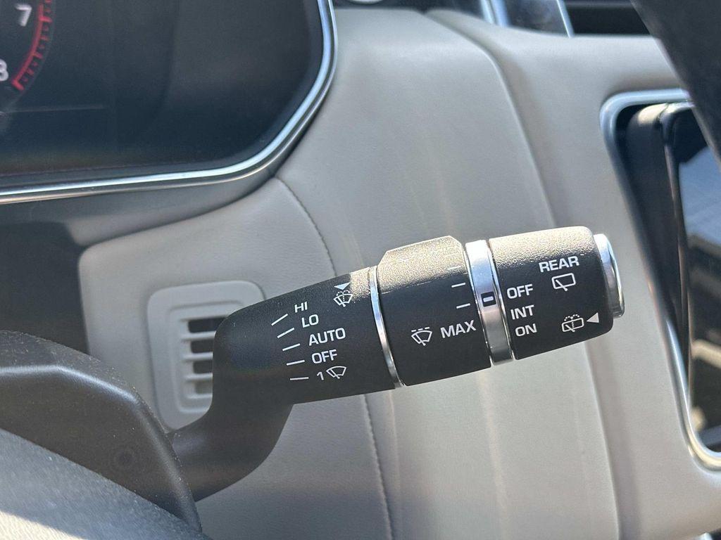 used 2022 Land Rover Range Rover Sport car, priced at $52,731
