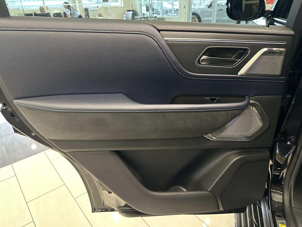 new 2026 INFINITI QX80 car, priced at $93,054