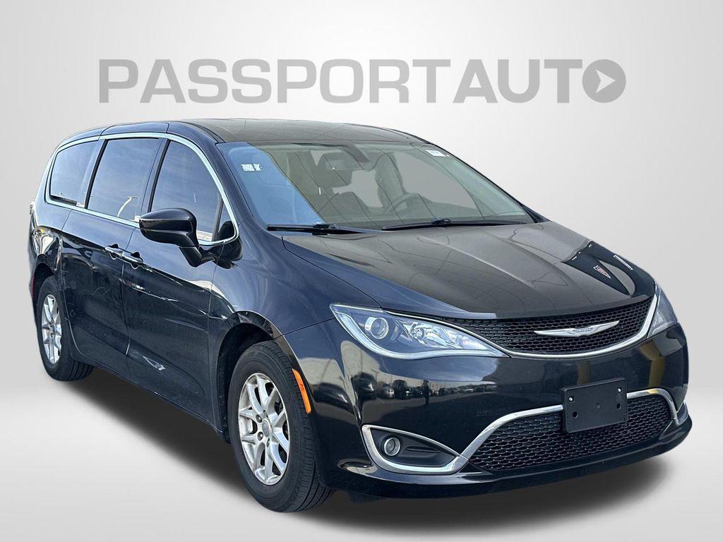 used 2020 Chrysler Pacifica car